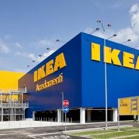 Ikea veut interdire un nouveau jeu qui sévit sur le web. Des internautes se donnent RDV dans des magasins Ikéa pour se faire une partie g... [lire la suite]
