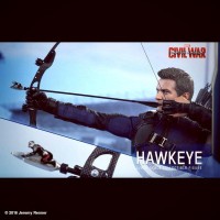 Vous avez-vu #Antman ? #Figurine #Hawkeye Jeremy Renner #CaptainAmerica:CivilWar