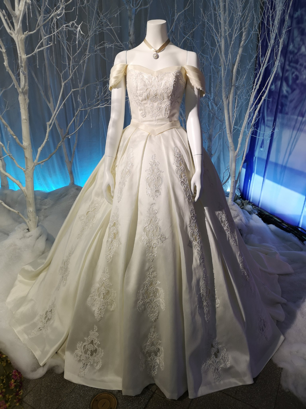 La Reine Des Neiges 2 Robe Mode Mariée Princesse Disney