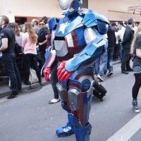 Avant-premiere d' #IronMan3, très joli cosplay!