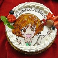 Un joli gâteau d'anniversaire Yukari Akiyama de Girls and Panzer