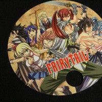 Parmi les goodies un magnifique eventail Fairy Tail