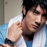 Rumeur: le chanteur Wang Lee-Hom sera le héros dans « Annihilator », le film en préparation chez Magic Strom Entertainment. Le superhér... [lire la suite]