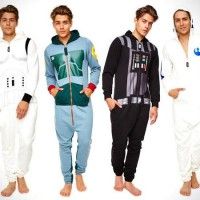 Des pyjamas Star Wars http://www.red5.co.uk/star-wars-onesies.aspx?utm_source=awin&utm_medium=affiliate&utm_campaign=aff&awc=3584_1376568284... [lire la suite]