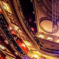 #labelleetlabete Le théâtre Mogador est une très belle salle. http://www.labelleetlabete.fr/?gclid=CMPKnoPFpboCFS_KtAodDSgALQ