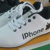 Des baskets iphone