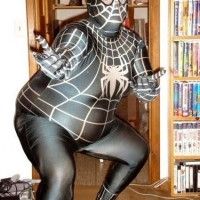 Spiderman a peut-être un peu abusé des hamburgers.