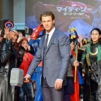 Chris Hemsworth s'éclate au Japon