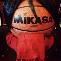 Un basketeur fan de Mikasa Ackerman