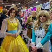 Cosplayeuses très connus dans la sphère Cosplay.