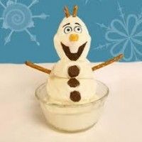 Ho! la glace olaf aussi veut des calins.