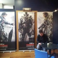 @warnerbrosfr nous a aussi présenté #EdgeOfTomorrow. Après la présentation, j'ai vraiment envie de voir ce film. Nous allons le surveill... [lire la suite]