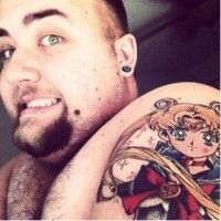 Tatouage Sailor Moon sur un homme