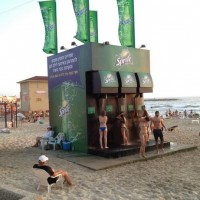 Douche de plage bien originale #Sprite