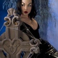 #Cosplay #Vampira