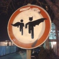 Et si on interdisait #Batman et Robin dans cette rue?