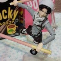 Rivaille attaque aux #Pocky #SNK #LAttaqueDesTitans