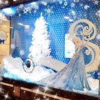 Vitrine Elsa La Reine Des Neiges au Japon