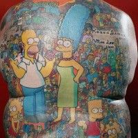 Cet australien se tatoue pleins de persos des #Simpsons. Il a du manger pas mal de donuts nan?