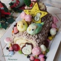 Bûche décorée avec des oiseaux