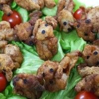 Des chiots frits dans votre salade