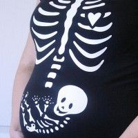 Non, elle n'est pas grosse juste enceinte! T-shirt idéal pour  justifier sa prise de poids.