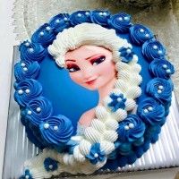 #Gâteau anniversaire #Elsa #LaReineDesNeiges