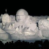 #LAttaqueDesTitans sculpture de glace à Hokkaido au Japon festival de Sapporo #ShingekiNoKyojin