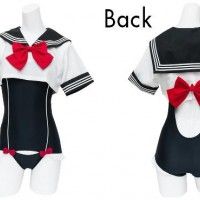 On aimerait avoir votre avis sur ce #MaillotDeBain Sailor. Objet de #Mode génial ou truc de pervers?