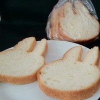 Pain de mie en forme de lapin pour pâques au #Japon #insolite #boulangerie
