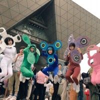 #Cosplay #HandSpinner au #Comiket #Japon