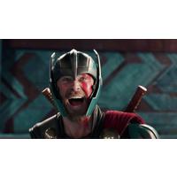 Démarrage US ultra solide! #Thor Ragnarok a mis la barre à 121 millions $. #JusticeLeague devra faire au moins l'équivalent pour ne pas ... [lire la suite]