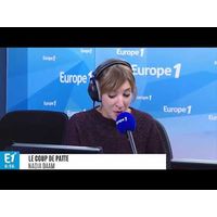 Nadia Daam prend le risque de tacler le forum 18-25 de jeuxvideo.com. Quel camps choisissez vous? #Polémique #Troll