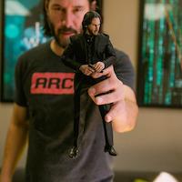 #KeanuReeves avec sa #Figurine #JohnWick