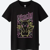 Tshirt Pokemon dispo chez Uniqlo dès le 24 juin. Dessin Pikachu par ayumu kato Japon