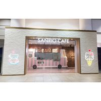Hello Kitty Le sanrio café ouvre le vendredi 5 juin au Ikebukuro Sunshine City à Tokyo au Japon