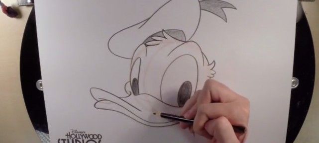 Apprendre à  dessiner Donald Duck