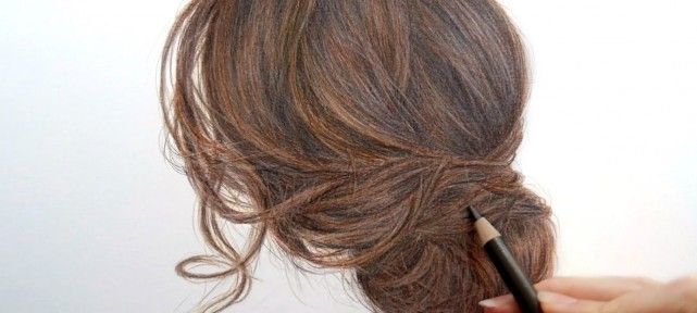 tuto-comment-colorier-cheveux-en-brun-crayons-couleur-