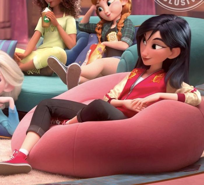 Ralph 2.0 : Nouveau look des Princesses Disney - Mulan et sa veste