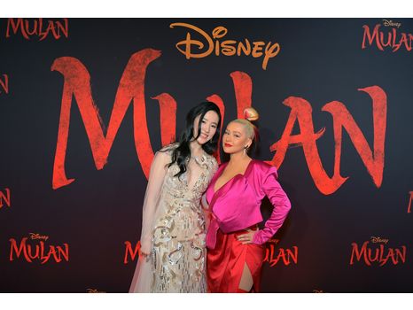 Yifei Liu et Christina Aguilera